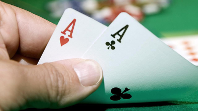 Poker là gì? Cách đánh poker như một chuyên gia đẳng cấp